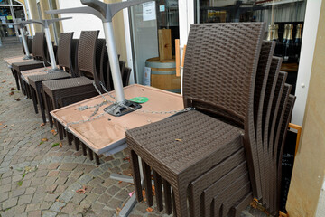  wegen corona-krise geschlossenes restaurant