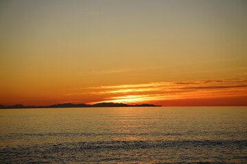 tramonto sul mare in Toscana