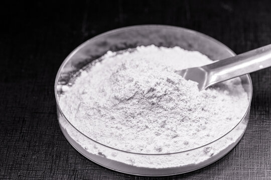 Zirconium Silicate (ZrSiO4), used in opacifiers in ceramic enamels, is a zirconium oxide that contains quartz.