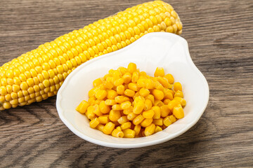 Sweet yellow corn in the bowl