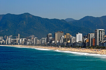 Prédios de apartamentos na praia de Ipanema. Rio de Janeiro