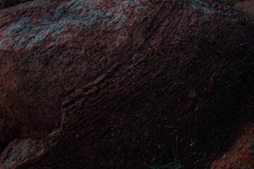 Ciemne fioletowo czerwone kamienne tło, tekstura pełna szczegółów. - obrazy, fototapety, plakaty