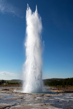 Scenic view of Strokkur Geyser at Geysir, Haukadalur, Iceland