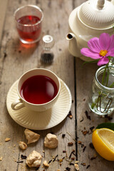 Obraz na płótnie Canvas Cup of red tea on table