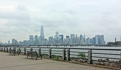 Fototapeta na wymiar New York City skyline in the fog