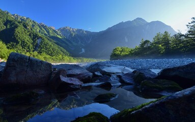信州 上高地　夏の朝の風景