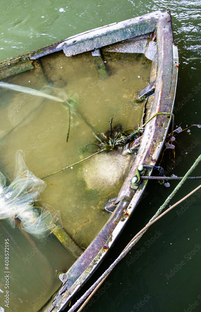 Poster old boat wreck