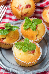 strawberries muffin