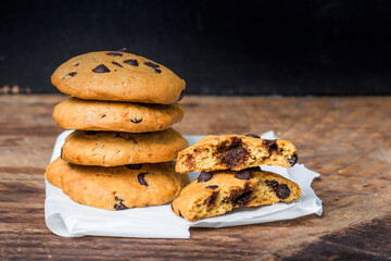 chocolate cookies cookies (1)