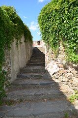 Zamek Bolków, schody na basteję