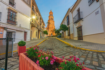 Fototapeta premium Una fotografía de la Parroquia de Santa María en Utrera.