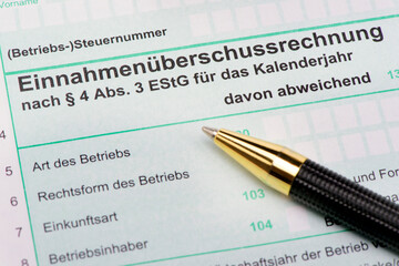 Formular f&uuml;r Einkommensteuererkl&auml;rung beim Finanzamt