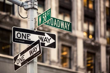Foto op Plexiglas Street sign on Broadway in Manhattan, New York City © lightpoet