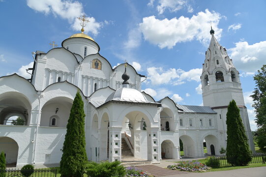 Old church of the Origin of Holy Chross Wood in the monastery of Holy Cover in Suzdal, Russian "Golden Ring".