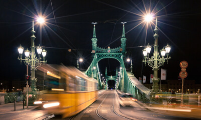 night traffic in the city © Sieku Photo
