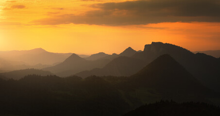 sunrise in the mountains © Sieku Photo