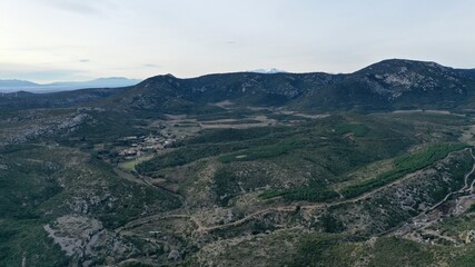Survol des corbières maritimes et des vignes