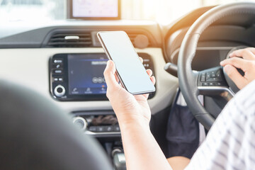 Watch mobile phone while driving