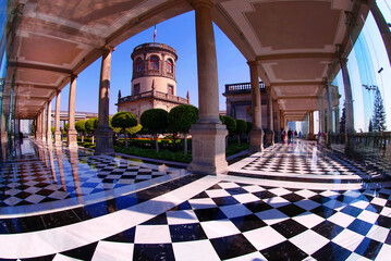 Chapultepec pasillos castillo