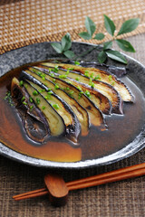 ナスの揚げびたし
