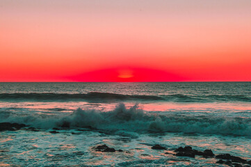 Atardecer y olas