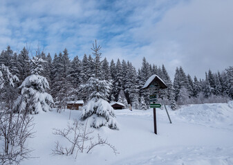 Wanderung durch das verschneite Vogtland im Winter
