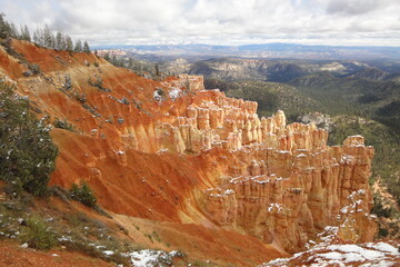 bryce canyon in the evening light