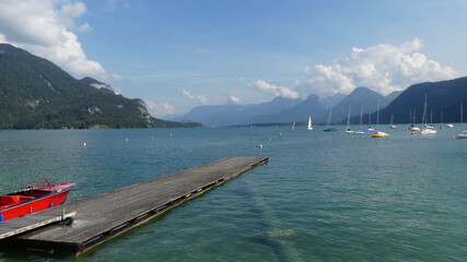 Blick von St. Gilgen über den Wolfgangsee, Salzkammergut, Österreich