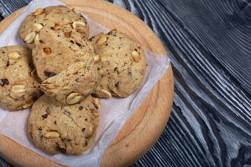 Oatmeal and rice flour cookies. With the addition of peanuts. Made at home.