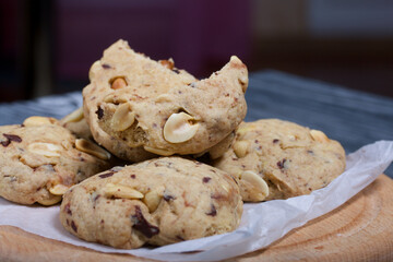 Oatmeal and rice flour cookies. With the addition of peanuts. Made at home.