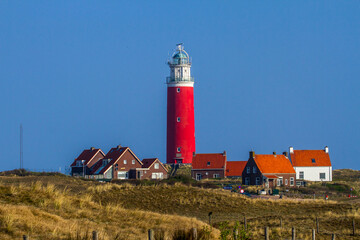 Leuchtturm am Nordstrand von Texel, Niederlande - obrazy, fototapety, plakaty