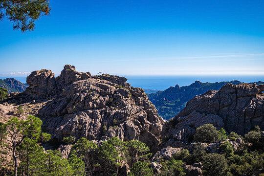 Hiking trail to Piscia di Gallo, rock formations, Corse, France