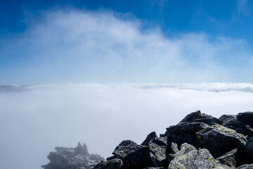 Kontinentale Wasserscheide - Nebelmeer auf dem Witenwasserenstock