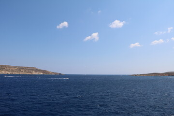 Fototapeta na wymiar Ferry between Gozo and Malta 