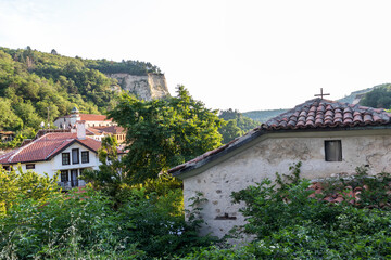 Fototapeta na wymiar Typical street and old houses in Melnik, Bulgaria