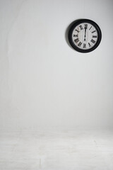 clock chair wait time hour