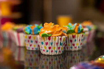 Fototapeta na wymiar Birthday cupcakes.