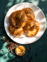 croissant and coffee