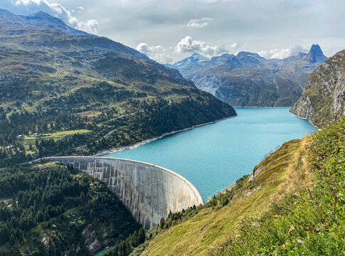 Zevreilastausee bei Vals in Graub&uuml;nden
