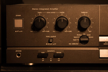 Retro Amplifier