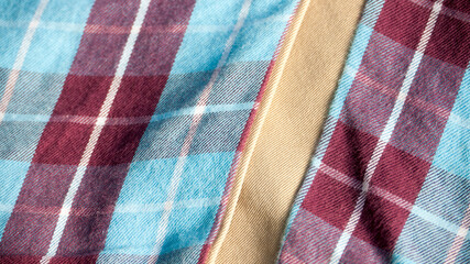 Forro de gabardina de tela de algodón con estampado de cuadro escocés rojo y azul