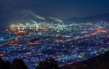 四国中央市具定展望台からの夜景