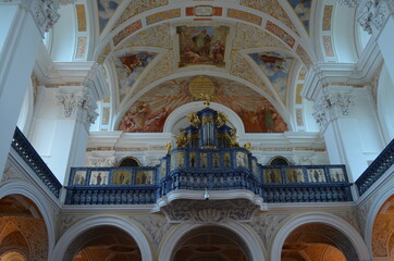 Organy i empora w kościele sw. Józefa w Krzeszowie, wczesny barok, polska