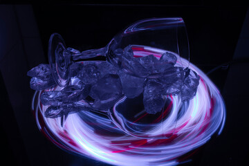 Lightpainting with color traces in mirror