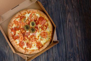 Bitcoin Pizza Day 22 May. cryptocommunity holiday. 2 pizzas for a price of 10000 Bitcoins. Pizza...