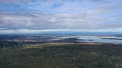 survol des corbières maritimes et du parc naturel de la narbonnaise