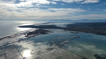 survol des corbières maritimes et du parc naturel de la narbonnaise