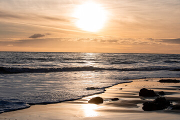 Fototapeta na wymiar El Matador Beach in Malibu, Los Angeles, California at sunset