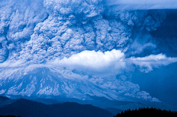 Mt. St. Helens eruption, May 18, 1980.