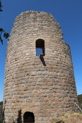 Nouvelle-Aquitaine - Limousin - Creuse - Ruines du chateau de Crozant - Tour du Renard